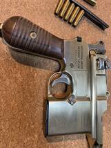 【中古品】マルシン 金属製モデルガン　モーゼル　M712 木製グリップ　SMG Mauser ダミーカート他付属品色々　発火済み_画像3