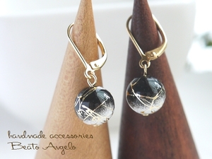 **+angelo+ Tang . beads. one bead earrings (p-020) black G 10mm yukata Japanese style summer flower fire simple French hook black 