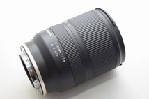 美品★TAMRON タムロン 17-28mm F2.8 Di Ⅲ RXD A046 SONY ソニー Eマウント用★おまけ付_画像5