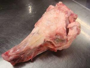豚骨 ラーメンスープ 実験 標本 探していた方！！国産豚頭骨 1個 国産 北海道 豚頭 骨 頭骨 あたま 10kg迄送料同額にて同梱も可能！！