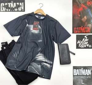 未使用品 /L/ HOT TOYS The Batman ブラック 半袖プリントTシャツ メンズ レディース カジュアル タグ ロゴ 黒色 ホットトイズ バットマン