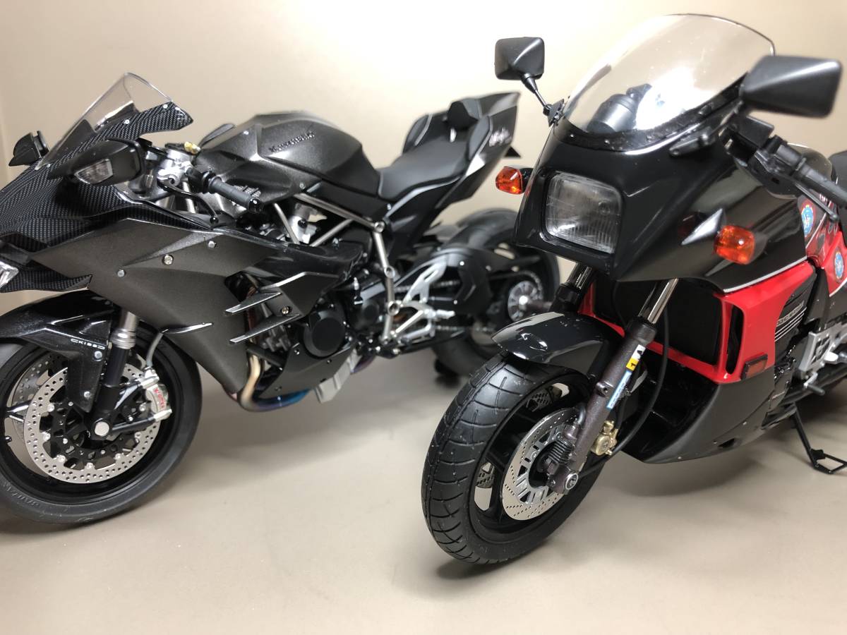 Yahoo!オークション -「gpz900r」(完成品) (オートバイ)の落札相場