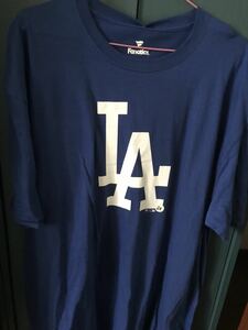 新品未使用　ロサンゼルス　ドジャース　Tシャツ　メジャーリーグ　LA 野球　アメリカ　大谷