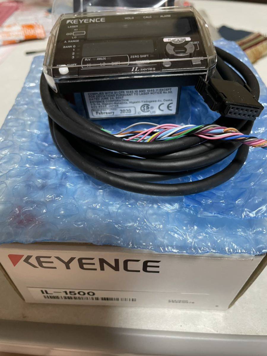 KEYENCEキーエンス CMOSレーザアプリセンサ アンプユニット パネル取付