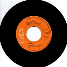 John Denver 「It Makes Me Giggle/ Spirit」国内盤EPレコード_画像4