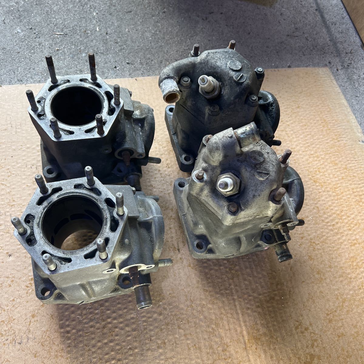 のオシャレな NSR250RK/HRCセンタープラグヘッド/MC18/NSR250R 新品