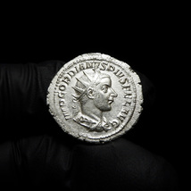 【古代ローマコイン】Gordian III（ゴルディアヌス3世）クリーニング済 シルバーコイン 銀貨 アントニニアヌス(5_XktxfKBD)_画像3