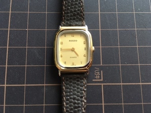 Редкий винтажный Rado Rado Swiss Arabia+римская комбинированная комбинация подлинное ремень+пряжка 133,5310,2 Кварцевые женские часы