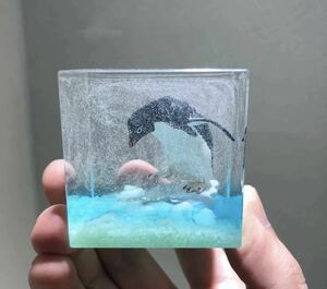 新品$ 手作り ペンギン デスクフィギュア フィギュア インテリア 装飾 オブジェ 置物 アート 小物 樹脂 海 照明 クリエイティブ デスクトッ
