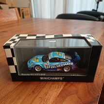 《美品》ミニチャンプス MINICHAMPS 400 076771 1/43 PORSCHE 911 GT3 RSR 24h Le Mans 2007 ポルシェ ルマン_画像1