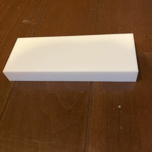 テフロン　PTFE 白　端材　20mm X 61mm X 160mm 