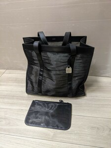 GUCCIトートバッグ/BLK/メッシュ/002 3754 0404/ナイロン/ポーチ付属