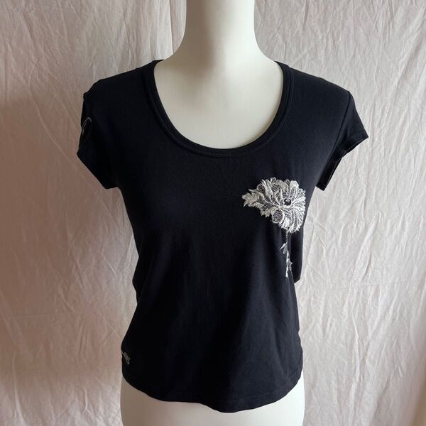 フランス製 iNDiES 花刺繍 カットソー Tシャツ 黒 ブラック
