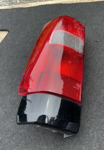  Volvo 850 Estate T-5 8B5234W 1996 year right steering wheel tail lamp light left 3512863 W-6809