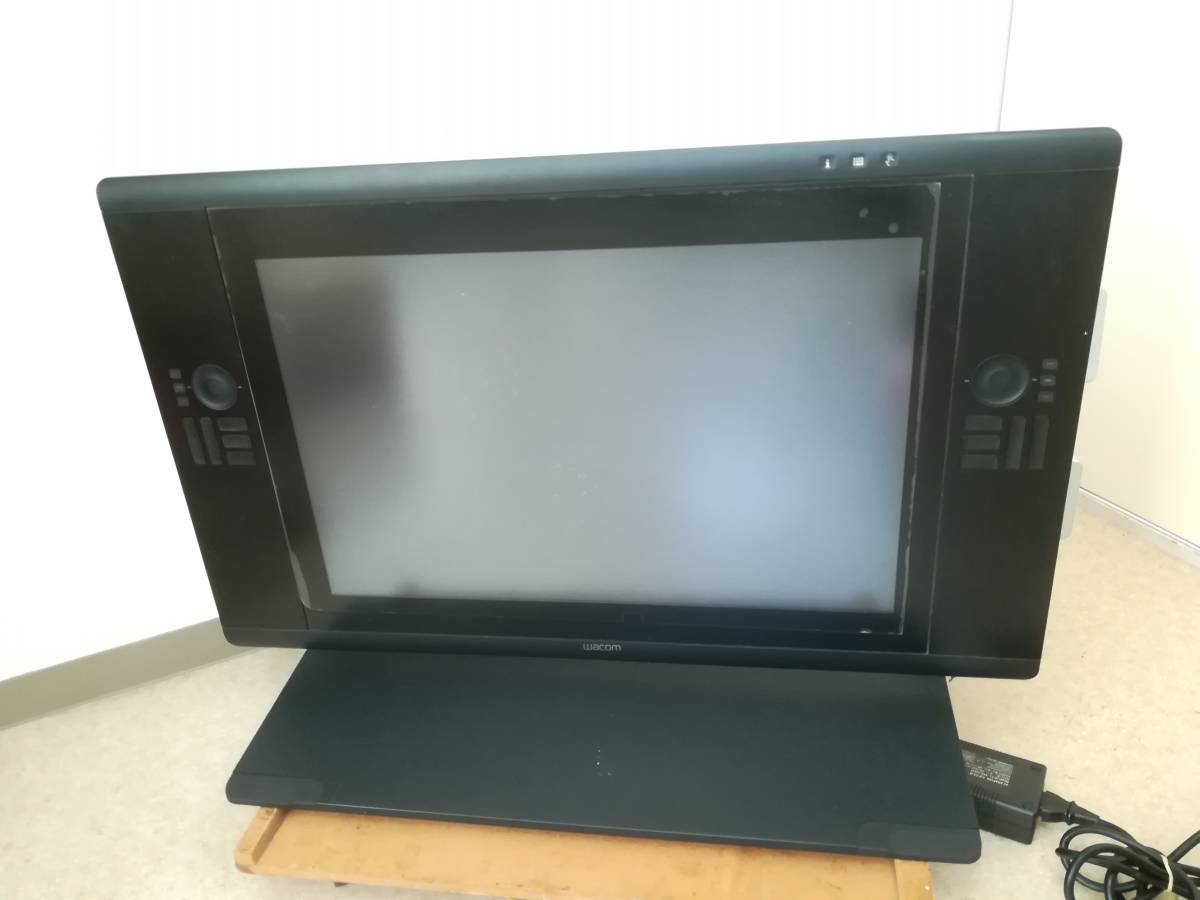 Yahoo!オークション -「cintiq 24hd touch」の落札相場・落札価格