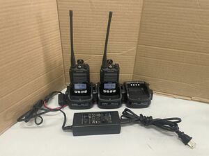 N027/ 【希少】2台セット　DJ-BU70Dデジタル簡易無線　通信OK 充電器付き　EDC-188/ EDC-214 EBP-99バテッリー