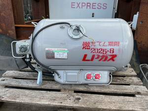 トヨタ コンフォート DBA-TSS11 1TR-FPE LPG LPガス プロパン ボンベ タンク 燃充てん期限 2025年8月 ＊個人宅発送不可＊TSS11-90203**