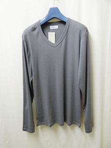 DESIGN LONDON デザイン ロンドン　新品未使用　Vneck GRAY 2サイズ