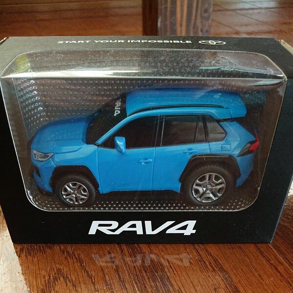 トヨタ　RAV4 プルバックカー