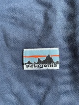 新品 patagonia パタゴニア スエット スウェット トレーナー ネイビー 紺 L レギュラーフィット_画像2