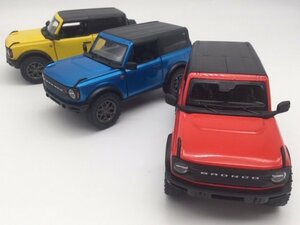 お得な3色コンプリートセット 1/34 2022 フォード ブロンコ ミニカー 車 アメ車　Aカー SUV オフロード 新品