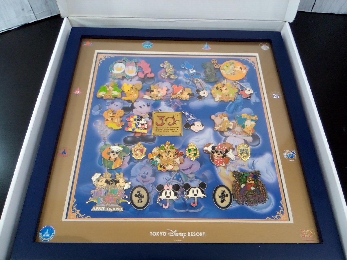 ヤフオク! -「ディズニーピンバッジ額」の落札相場・落札価格