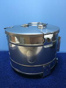 * round ka -stroke stainless steel container medical care apparatus 