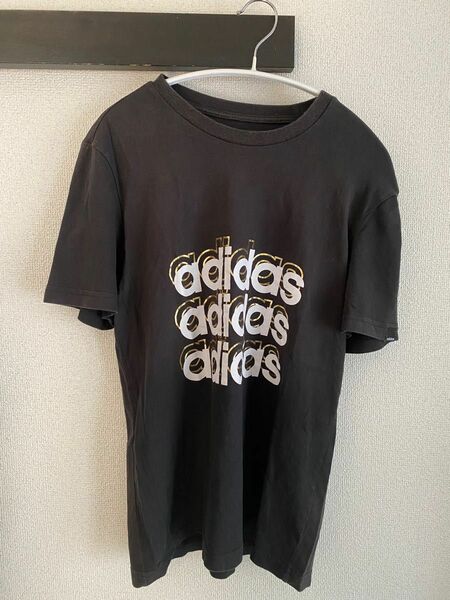 アディダス adidas Tシャツ 半袖 カットソー 古着 黒 Sサイズ ブラック メンズ レディース