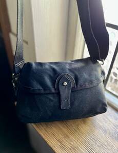 アングラーズハウス ★ Angler's House ☆ 希少 !! 廃番色 ★ Oppossum shoulder bag ★ オポッサム ショルダーバック ☆ Noir 黒