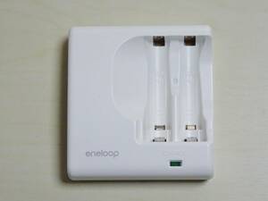 ☆【送料無料】SANYO eneloop ニッケル水素電池用 単3形/単4形 充電器 NC-TGR02☆