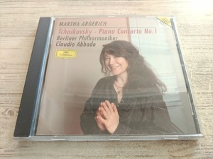 CD / TCHAIKOVSKY : PIANO CONCERTO NO.1 /『H52』/ 中古