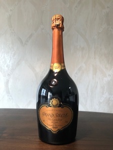 入手困難 1990 LAURENT PERRIER GRAND SIECLE ROSE ALEXANDRA ローランペリエ グランド シエクル ロゼ アレクサンドラ ブリュット 750ml