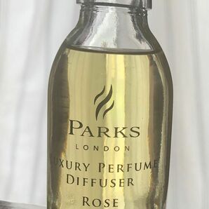 ルームフレグランス　デュフューザー　PARKS LONDONPerfume Diffuserローズの香り