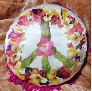 ANNA SUI Anna Sui Dolly girl cushion not for sale Novelty -DOLLY GIRL