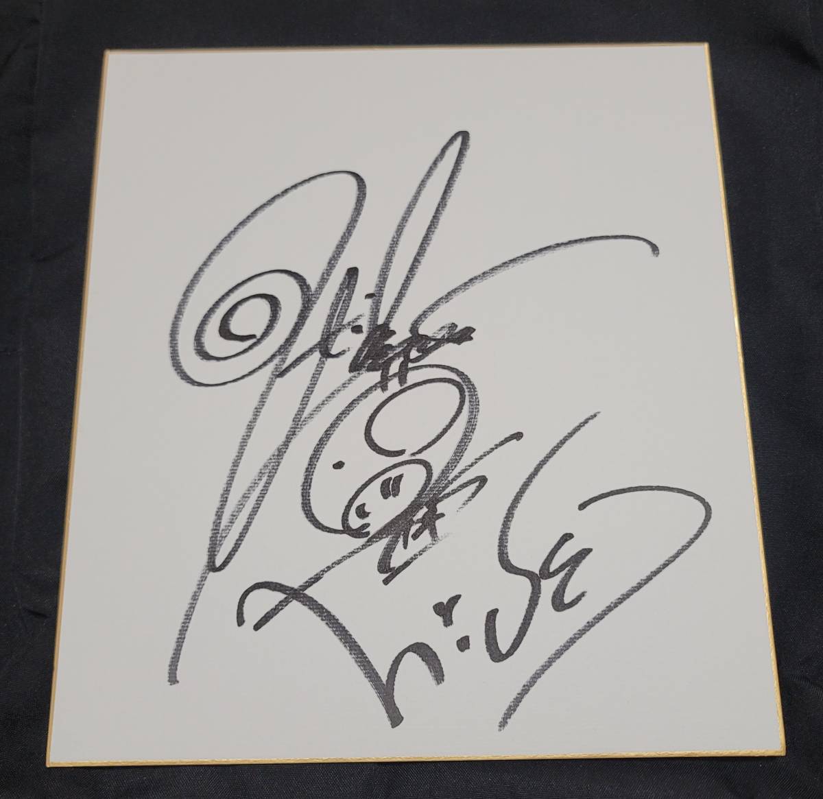 ヤフオク! -「x japan hide サイン」の落札相場・落札価格