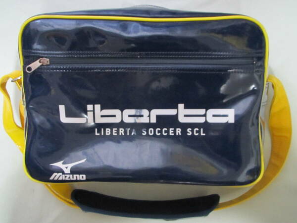 A 中古 MIZUNO ミズノ Liberta リベルタ サッカースクール エナメル ショルダーバッグ 子供用 バッグ カバン 紺 ネイビー