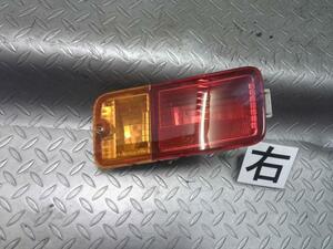 ダイハツ（DAIHATSU）ハイゼットアトレ S320G 右テールランプ 品番 81550-B5030