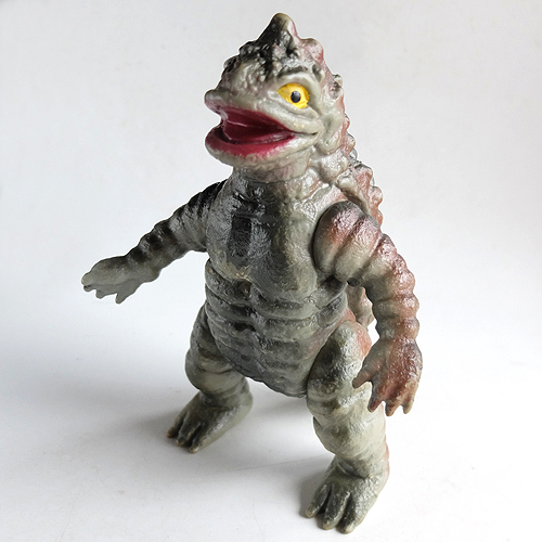 ヤフオク! -「カメーバ ソフビ」の落札相場・落札価格