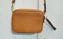 ［新品 クロエ CHLOE ] ★ミニショルダーバッグ ポシェット ★ レザー ★ キャメル_画像4