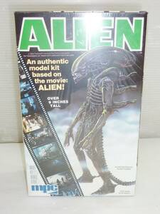 VV4282a 未組立 mpc ALIEN 1-1961 エイリアン OVER 9 INCHES TALL プラモデル