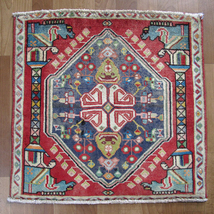 イラン製 ギャッベ 62×63cm 手織り ウール100％ 座布団サイズ ミニ ラグ チェアパッド（ZP-913）_画像1