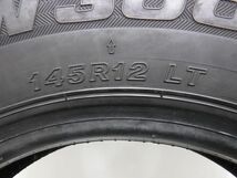 145R12 6PR 8分山 ブリヂストン W300 2021年製 中古スタッドレスタイヤ【2本セット】送料無料(AS12-2784）_画像5