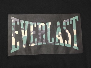 古着 美品 EVERLAST サイドベンツ 迷彩ロゴ Tシャツ 黒 サイズMですが大き目なのでL出品　エバーラスト 