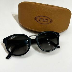 TOD’S トッズ サングラス　美品