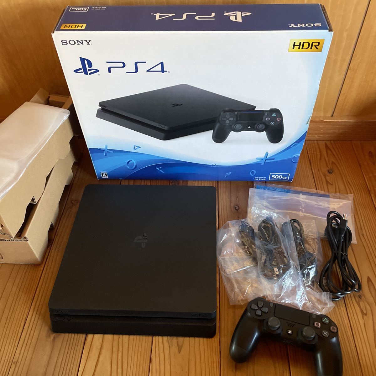 PS4動作確認済み PlayStation4 ジェット・ブラック 500GB CUH-2100AB01