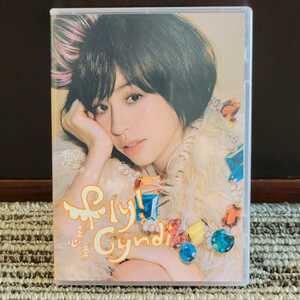 王心凌（シンディ・ワン）『Fly！Cyndi (台湾版)』 CD+DVD(NTSC) 2枚組★廃盤レア・入手困難