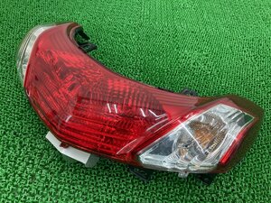 マジェスティ テールランプ 107-0106 ヤマハ 純正 中古 バイク 部品 SG20J コンディション良好 割れ欠け無し 品薄 希少品 車検 Genuine