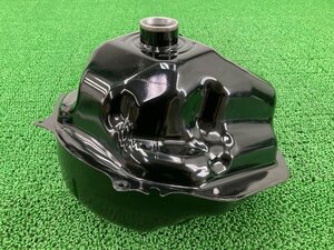 T-MAX タンク ヤマハ 純正 中古 バイク 部品 SJ04J 凹み無し 穴あき無し 修復素材に T-MAX500 車検 Genuine