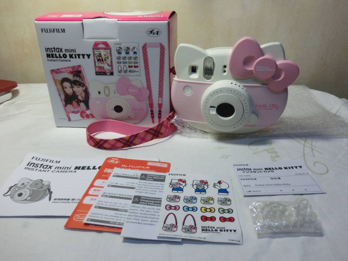 ヤフオク! -「チェキ instax mini hello kitty」の落札相場・落札価格