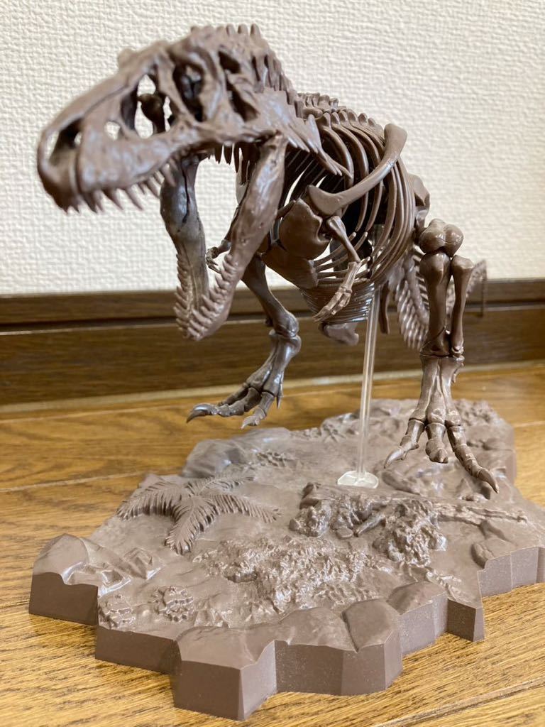 ヤフオク! -「ティラノサウルス 骨格」の落札相場・落札価格